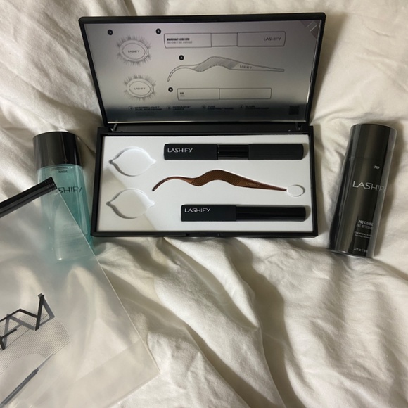 NIB Lashify Control Kit Starter Bundle Set! - Picture 2 of 5
